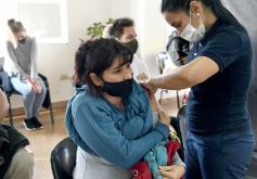 Foto de la galería: Inició la campaña de vacunación a empleados de comercio y afines en Misiones