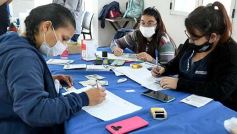 Foto de la galería: Inició la campaña de vacunación a empleados de comercio y afines en Misiones