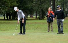 Foto de la galería: Campeonato de Golf por el día del Padre en el Tacurú