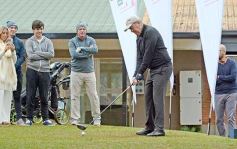 Foto de la galería: Campeonato de Golf por el día del Padre en el Tacurú