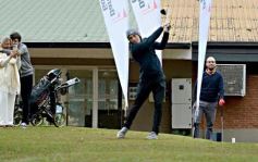 Foto de la galería: Campeonato de Golf por el día del Padre en el Tacurú
