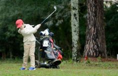 Foto de la galería: Campeonato de Golf por el día del Padre en el Tacurú