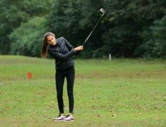 Foto de la galería: Campeonato de Golf por el día del Padre en el Tacurú