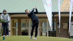 Foto de la galería: Campeonato de Golf por el día del Padre en el Tacurú