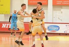 Foto de la galería: Revés para Tokio en la primera noche de cuadrangular del Torneo Federal