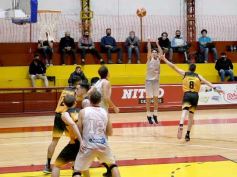 Foto de la galería: Al japonés no le alcanzó y volvió a caer en casa