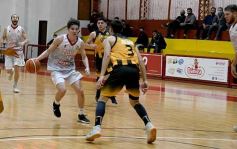 Foto de la galería: Al japonés no le alcanzó y volvió a caer en casa