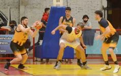 Foto de la galería: Al japonés no le alcanzó y volvió a caer en casa