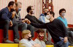 Foto de la galería: Al japonés no le alcanzó y volvió a caer en casa