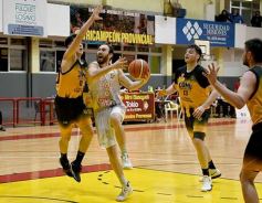 Foto de la galería: Al japonés no le alcanzó y volvió a caer en casa