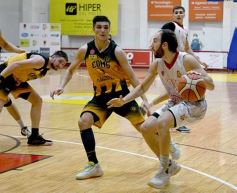 Foto de la galería: Al japonés no le alcanzó y volvió a caer en casa