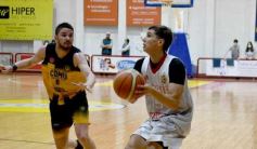 Foto de la galería: Al japonés no le alcanzó y volvió a caer en casa