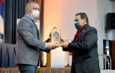 Foto de la galería: Otorgaron el "Ángel de la Selva" a trabajadoras de la salud provincial