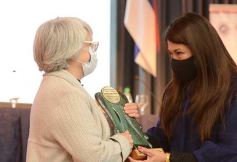 Foto de la galería: Otorgaron el "Ángel de la Selva" a trabajadoras de la salud provincial