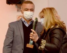 Foto de la galería: Otorgaron el "Ángel de la Selva" a trabajadoras de la salud provincial