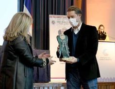 Foto de la galería: Otorgaron el "Ángel de la Selva" a trabajadoras de la salud provincial