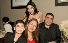 Foto de la galería: Felicidad compartida en los 15 años de Brenda