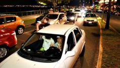 Foto de la galería: Caravana y celebración albiceleste en la costanera posadeña