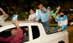 Foto de la galería: Caravana y celebración albiceleste en la costanera posadeña