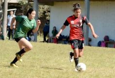 Foto de la galería: Bienvenida y distinción a representantes misioneras del fútbol femenino nacional