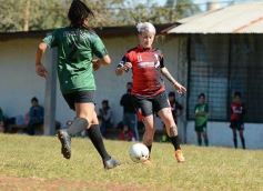 Foto de la galería: Bienvenida y distinción a representantes misioneras del fútbol femenino nacional