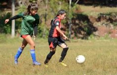 Foto de la galería: Bienvenida y distinción a representantes misioneras del fútbol femenino nacional