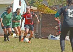 Foto de la galería: Bienvenida y distinción a representantes misioneras del fútbol femenino nacional