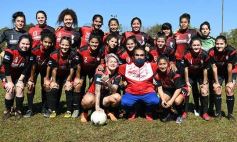 Foto de la galería: Bienvenida y distinción a representantes misioneras del fútbol femenino nacional
