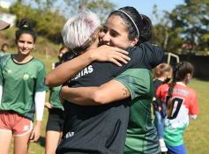 Foto de la galería: Bienvenida y distinción a representantes misioneras del fútbol femenino nacional
