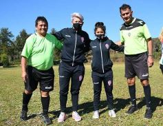 Foto de la galería: Bienvenida y distinción a representantes misioneras del fútbol femenino nacional