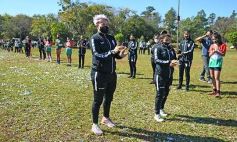 Foto de la galería: Bienvenida y distinción a representantes misioneras del fútbol femenino nacional