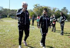 Foto de la galería: Bienvenida y distinción a representantes misioneras del fútbol femenino nacional