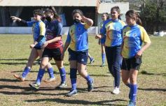 Foto de la galería: Bienvenida y distinción a representantes misioneras del fútbol femenino nacional