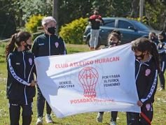 Foto de la galería: Bienvenida y distinción a representantes misioneras del fútbol femenino nacional