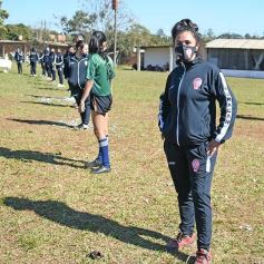 Foto de la galería: Bienvenida y distinción a representantes misioneras del fútbol femenino nacional