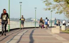 Foto de la galería: Deporte, encuentro y río, en el nuevo circuito costero de la EBY