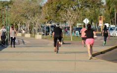 Foto de la galería: Deporte, encuentro y río, en el nuevo circuito costero de la EBY