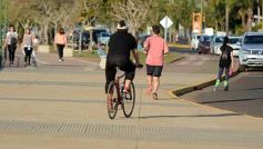 Foto de la galería: Deporte, encuentro y río, en el nuevo circuito costero de la EBY