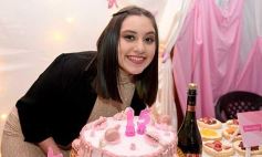 Foto de la galería: Fiesta en familia por los 15 años de Luna Guadalupe