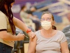 Foto de la galería: Combinación de vacunas para misioneros mayores de 60 años