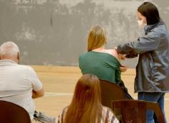 Foto de la galería: Combinación de vacunas para misioneros mayores de 60 años