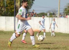 Foto de la galería: Huracán y La Picada dieron el puntapié inicial en la vuelta del fútbol posadeño
