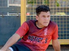 Foto de la galería: Huracán y La Picada dieron el puntapié inicial en la vuelta del fútbol posadeño