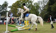 Foto de la galería: Torneo de equitación en el campo hípico del Ejército Argentino en Posadas