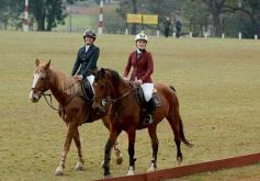 Foto de la galería: Torneo de equitación en el campo hípico del Ejército Argentino en Posadas