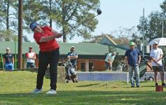 Foto de la galería: Golf, celebración y encuentro familiar en un activo fin de semana largo en el Tacurú