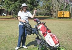 Foto de la galería: Golf, celebración y encuentro familiar en un activo fin de semana largo en el Tacurú