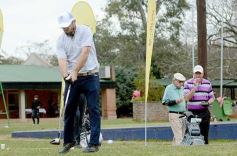 Foto de la galería: Golf, celebración y encuentro familiar en un activo fin de semana largo en el Tacurú