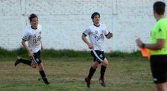 Foto de la galería: El Decano ganó y quedó como escolta de la Zona 1 del Torneo de fútbol local