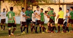 Foto de la galería: El Decano ganó y quedó como escolta de la Zona 1 del Torneo de fútbol local